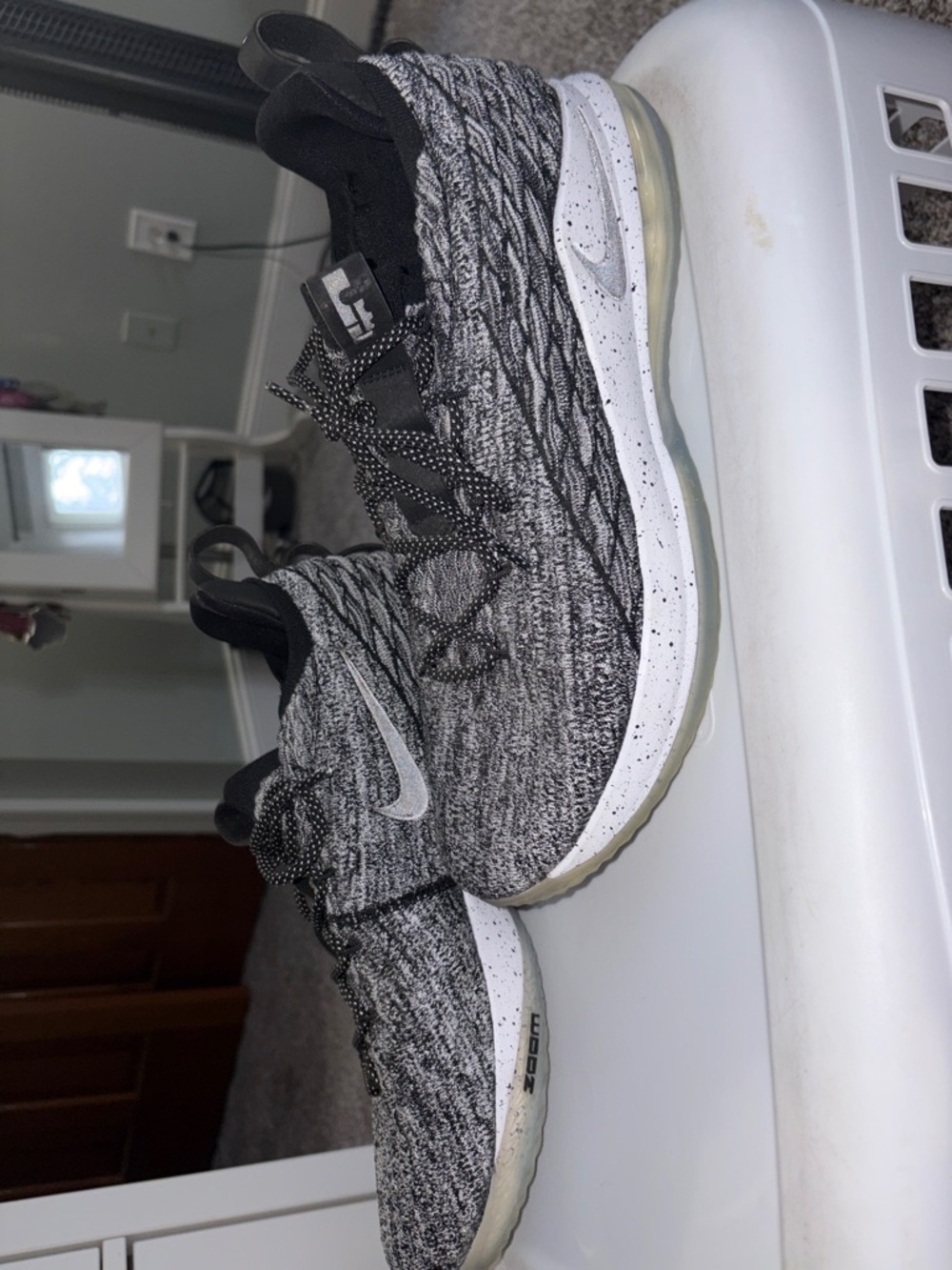 Nike mens Gray and Black Knit Athletic Sneakers